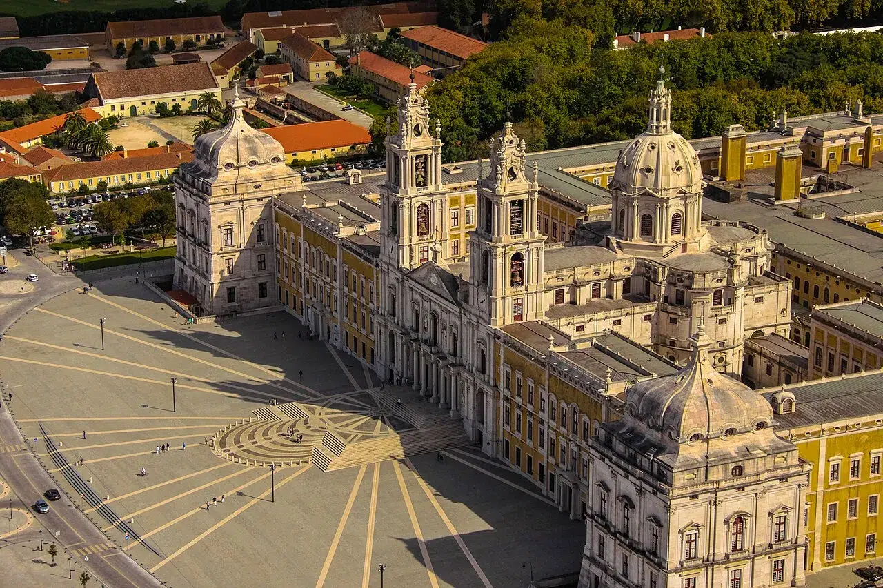 Mafra et Óbidos — patrimoine et village médiéval